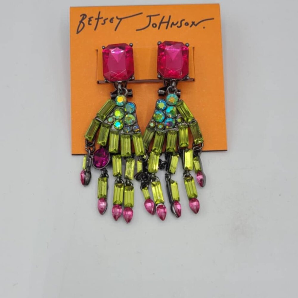Betsey Johnson Green Witches Skeleton Hands Drop Earrings NWT!  NEW! - Picture 4 of 7